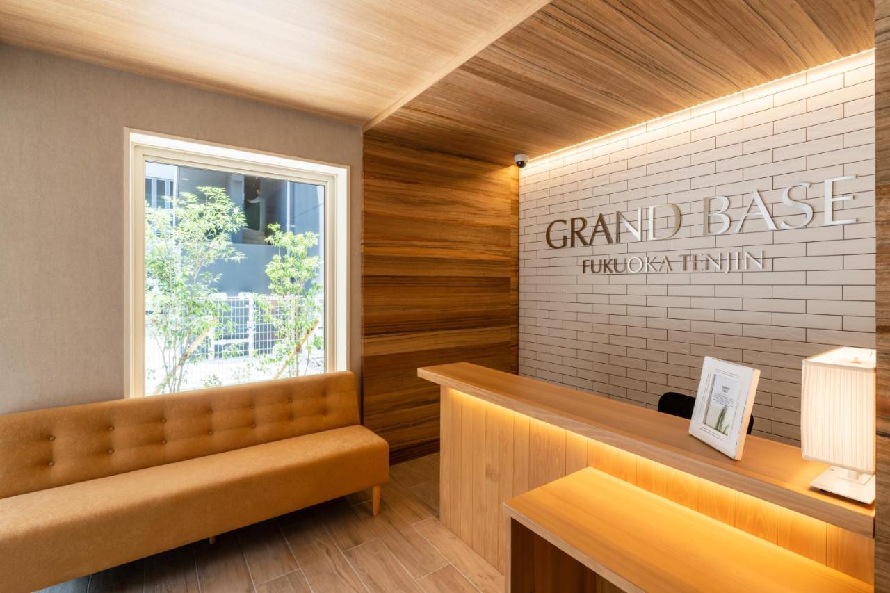 GRAND BASE Fukuoka Tenjin Eksteriør billede
